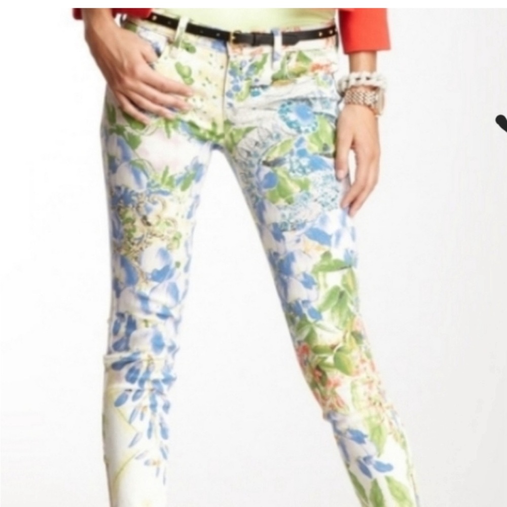 New Genetic Denim- size 28